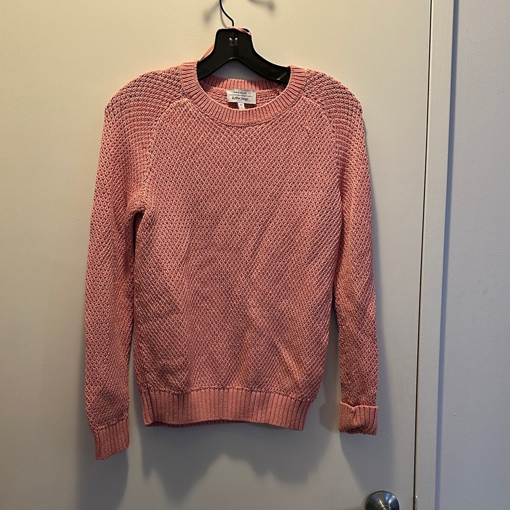 & Other Stories Pink Textured Crew Neck Sweater
